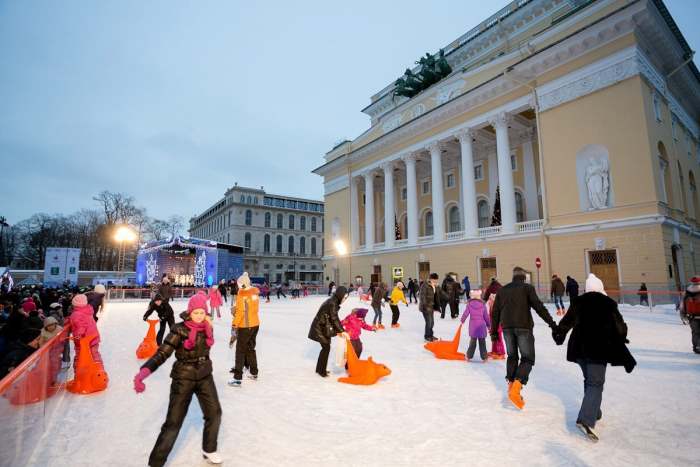 Где покататься на коньках и лыжах в Санкт-Петербурге